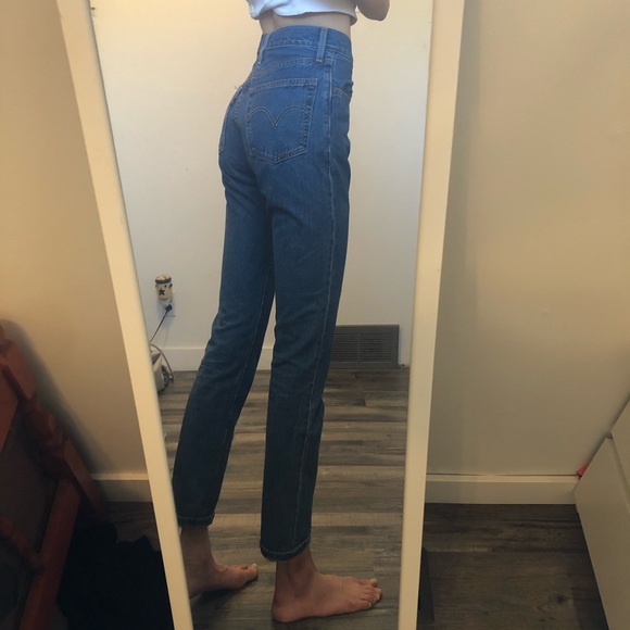 High rise Levi’s - Picture 3 of 3